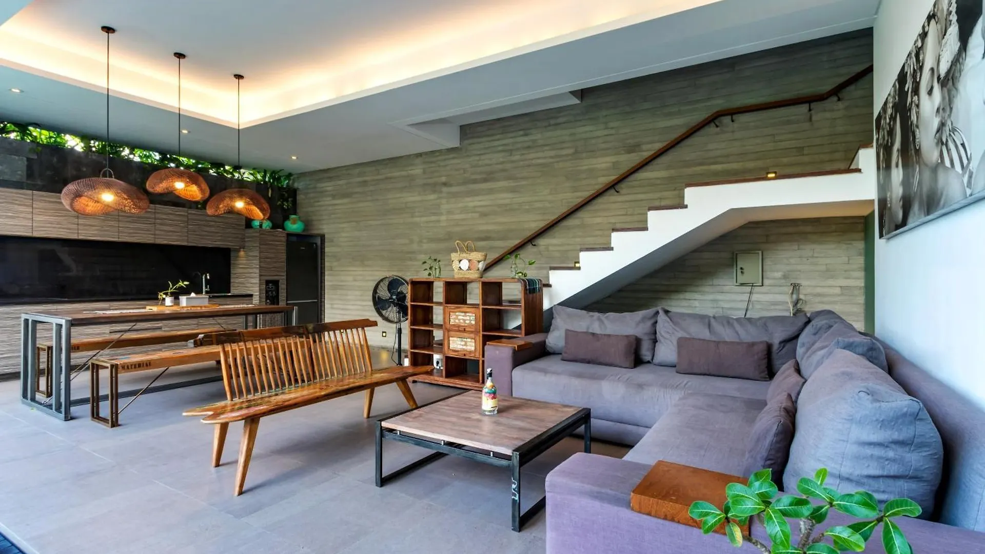 Swan Villa R Seminyak