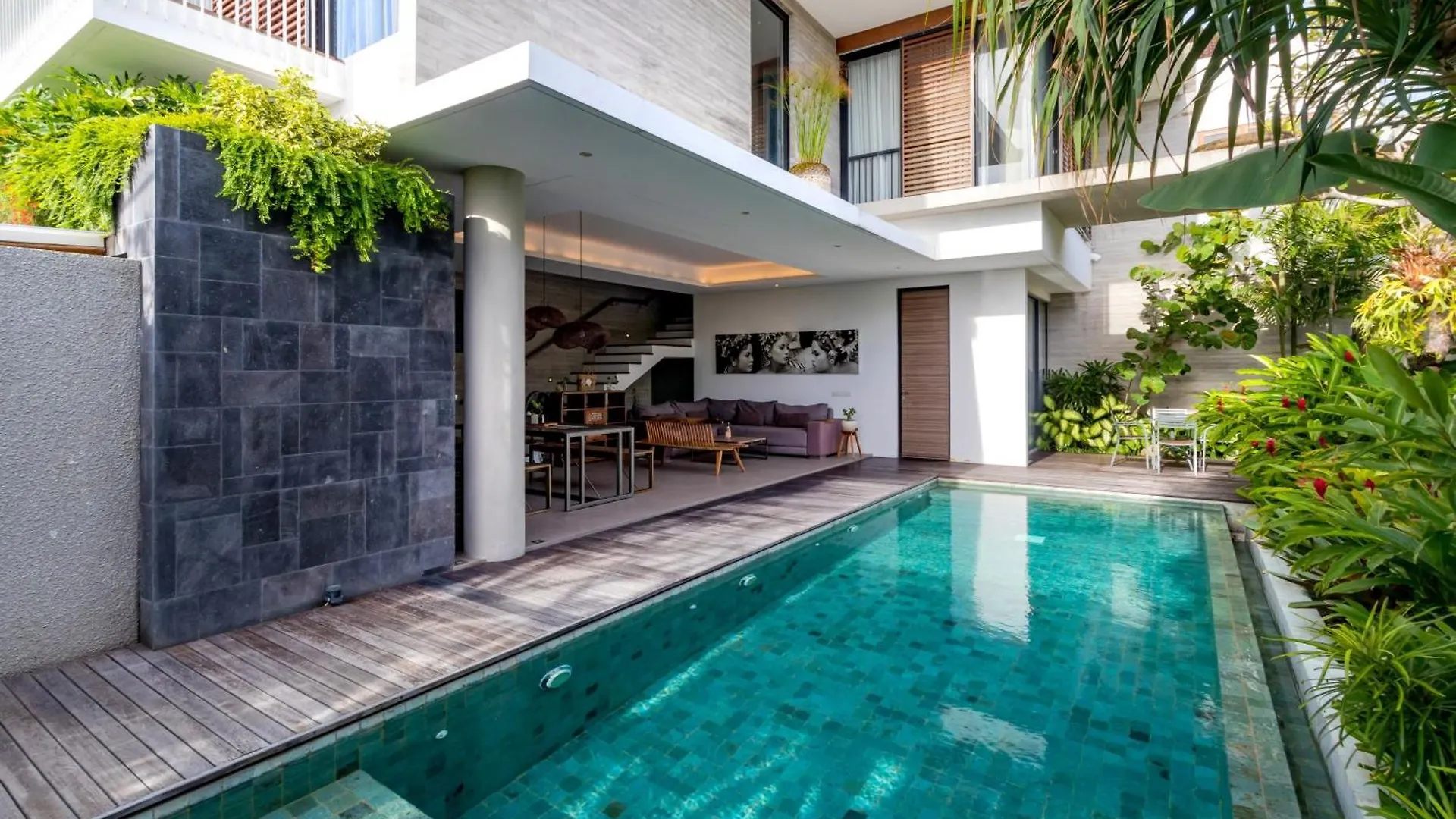 Swan Villa R Seminyak 0*,